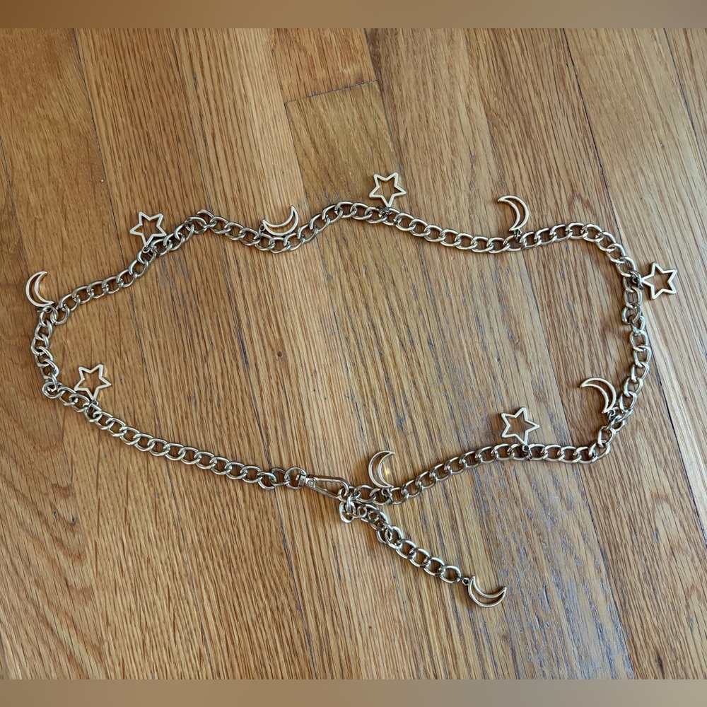 Adjustable Moon & Star Gold Chain Belt